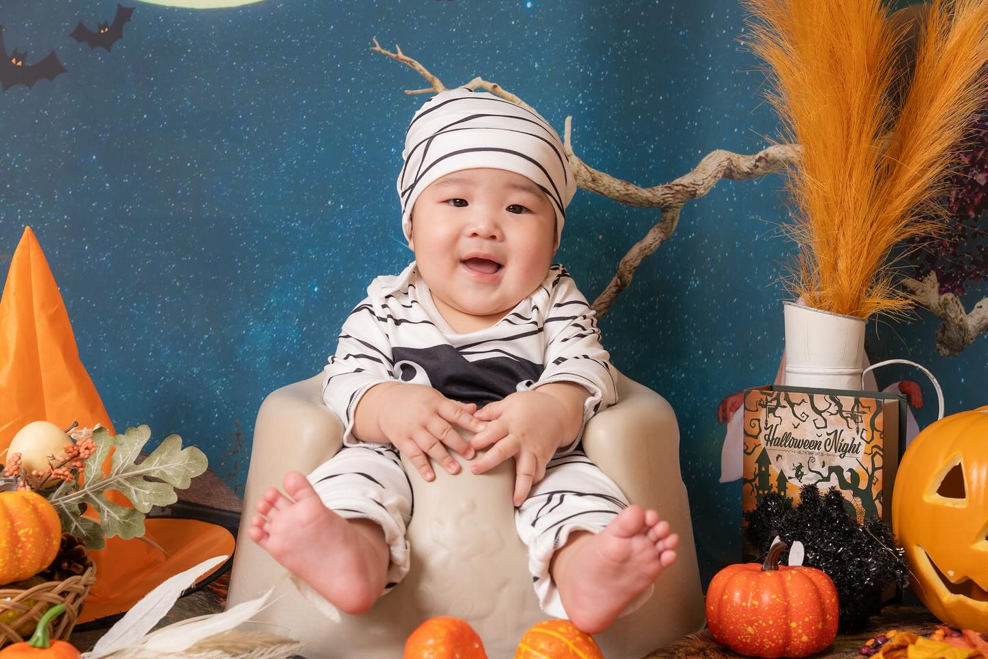 ︎ ︎ ︎ ︎ ︎ ︎ ︎ ︎ ︎ ︎ ︎ ︎ ︎ ︎ ︎ ︎ ︎ ︎ ︎ ︎ ︎ ︎ ︎ ︎ ︎ ︎ ︎ ︎ ︎ ︎ ︎ ︎ ︎ ︎ ︎ ︎ ︎ ︎ ︎ ︎ ︎ ︎ ︎ ︎ ︎ ︎ ︎ ︎ ︎
ㅤㅤㅤㅤㅤㅤㅤㅤㅤㅤㅤㅤㅤ
-` ̗撮影会お写真紹介 ̖ ´-
︎ ︎ ︎ ︎ ︎ ︎ ︎ ︎ ︎ ︎ ︎ ︎ ︎ ︎ ︎ ︎ ︎ ︎ ︎ ︎ ︎ ︎ ︎ ︎ ︎ ︎ ︎ ︎ ︎ ︎ ︎ ︎ ︎ ︎ ︎ ︎ ︎ ︎ ︎ ︎ ︎ ︎ ︎ ︎ ︎ ︎ ︎ ︎ ︎
直方市地域子育て支援センター様でのハロウィン撮影会に
ご参加いただいたお子さまのお写真を紹介します˖ ࣪⊹
 ︎︎
ちょっとはやめの...
🦇🕸𝑯𝒂𝒑𝒑𝒚 𝑯𝒂𝒍𝒍𝒐𝒘𝒆𝒆𝒏🎃🕯
︎︎ ︎︎︎ ︎︎︎ ︎
ママの用意してた衣装がめちゃくちゃ可愛くて
似合ってました🥹🤍

︎︎ ︎︎︎ ︎︎︎ ︎
ご参加ありがとうございました.ᐟ‪‪‬.ᐟ‪‪‬
ㅤㅤㅤㅤㅤㅤㅤㅤㅤㅤㅤㅤㅤㅤㅤㅤㅤㅤㅤㅤㅤㅤㅤㅤㅤㅤ
- - - - - - - - - - - - - - - - - - - - - - - - - -

北九州・直方を中心に活動をしているオレンジプラス🍊と申します˖ ࣪⊹
ご依頼があれば福岡県内どこでも出張撮影可能です.ᐟ‪‪‬.ᐟ‪‪‬
ㅤㅤㅤㅤㅤㅤㅤㅤㅤㅤㅤㅤㅤ
マタニティフォト
ニューボーンフォト
ハーフバースデー
お祝い事（お誕生日や七五三）
家族写真を残したい

など、色々な撮影を行いますので
ご質問やご依頼はお気軽にDMまでお願いいたします💌
ㅤㅤㅤㅤㅤㅤㅤㅤㅤㅤㅤㅤㅤ
ㅤㅤㅤㅤㅤㅤㅤㅤㅤㅤㅤㅤㅤ- - - - - - - - - - - - - - - - - - - - - - - - - -
ㅤㅤㅤㅤㅤㅤㅤㅤㅤㅤㅤㅤㅤ

#北九州ニューボーンフォト
#北九州マタニティフォト
#北九州ハーフバースデー
#福岡ハーフバースデー
#北九州七五三撮影
#北九州家族写真
#中間市ニューボーンフォト
#直方市ニューボーンフォト
#遠賀郡ニューボーンフォト
#筑豊ニューボーンフォト 
#福岡ニューボーンフォト
#北九州七五三
#北九州七五三撮影
#福岡七五三
#飯塚七五三
#直方七五三
#北九州子ども撮影会
#北九州キッズ撮影会
#北九州撮影
#直方撮影会
#直方キッズ撮影会