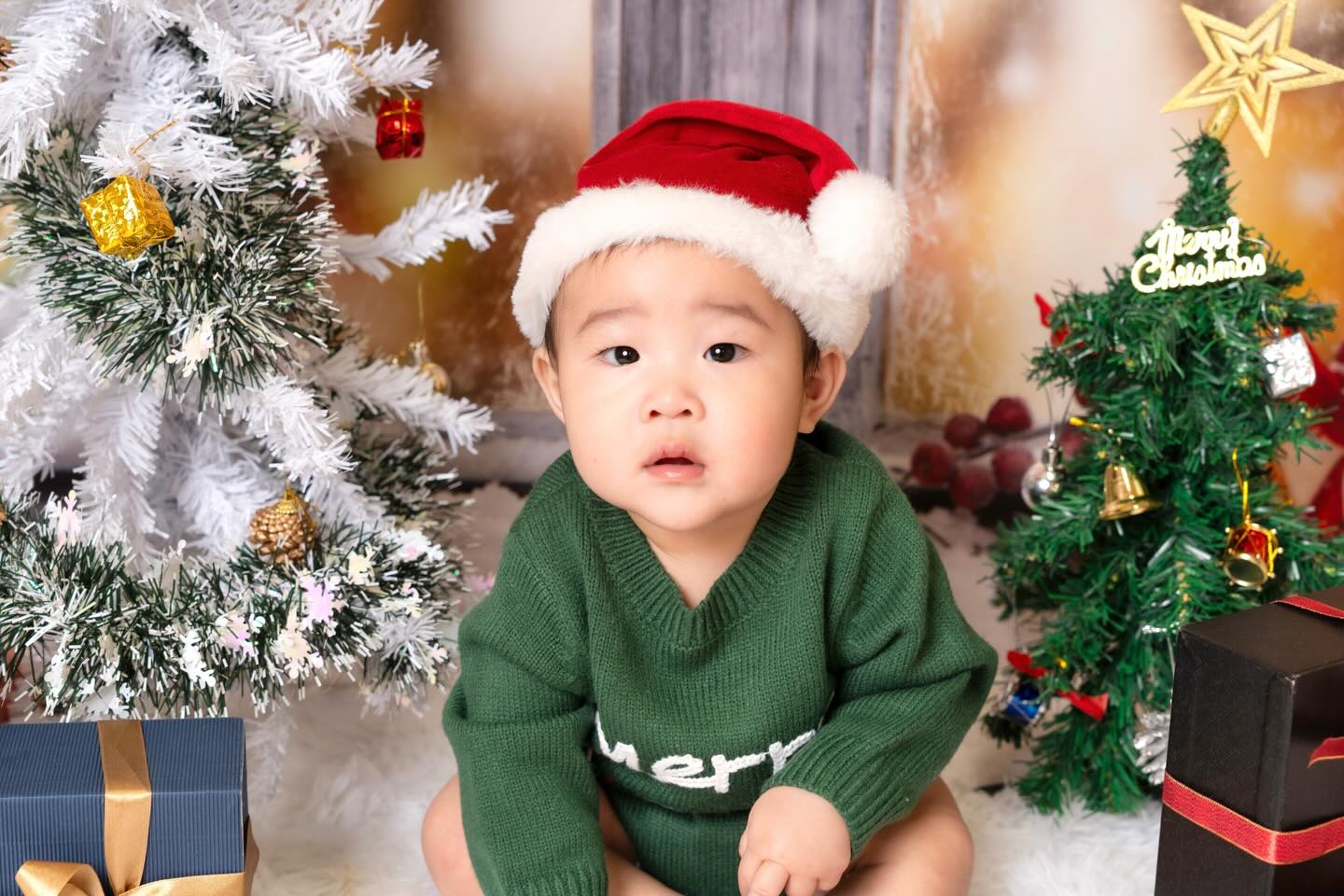 ︎ ︎ ︎ ︎ ︎ ︎ ︎ ︎ ︎ ︎ ︎ ︎ ︎ ︎ ︎ ︎ ︎ ︎ ︎ ︎ ︎ ︎ ︎ ︎ ︎ ︎ ︎ ︎ ︎ ︎ ︎ ︎ ︎ ︎ ︎ ︎ ︎ ︎ ︎ ︎ ︎ ︎ ︎ ︎ ︎ ︎ ︎ ︎ ︎
ㅤㅤㅤㅤㅤㅤㅤㅤㅤㅤㅤㅤㅤ
-` ̗撮影会お写真紹介 ̖ ´-
︎ ︎ ︎ ︎ ︎ ︎ ︎ ︎ ︎ ︎ ︎ ︎ ︎ ︎ ︎ ︎ ︎ ︎ ︎ ︎ ︎ ︎ ︎ ︎ ︎ ︎ ︎ ︎ ︎ ︎ ︎ ︎ ︎ ︎ ︎ ︎ ︎ ︎ ︎ ︎ ︎ ︎ ︎ ︎ ︎ ︎ ︎ ︎ ︎
直方市地域子育て支援センター様でのクリスマス撮影会に
ご参加いただいたお子さまのお写真を紹介します☺️🤍
︎︎
ちょっとはやめの...
✧*。🎄𝐌𝐞𝐫𝐫𝐲𝐂𝐡𝐫𝐢𝐬𝐭𝐦𝐚𝐬🎄✧*。
︎︎ ︎︎︎ ︎︎︎ ︎
きょとん顔🥹🤍
また会えて嬉しかったなぁ🥰
ㅤㅤㅤㅤㅤㅤㅤㅤㅤㅤㅤㅤㅤ
ご参加ありがとうございました.ᐟ.ᐟ
ㅤㅤㅤㅤㅤㅤㅤㅤㅤㅤㅤㅤㅤㅤㅤㅤㅤㅤㅤㅤㅤㅤㅤㅤㅤㅤ
- - - - - - - - - - - - - - - - - - - - - - - - - -
北九州・直方を中心に活動をしているオレンジプラス🍊と申します˖ ࣪⊹
ご依頼があれば福岡県内どこでも出張撮影可能です.ᐟ.ᐟ
ㅤㅤㅤㅤㅤㅤㅤㅤㅤㅤㅤㅤㅤ
マタニティフォト
ニューボーンフォト
ハーフバースデー
お祝い事(お誕生日や七五三)
家族写真を残したい
など、色々な撮影を行いますので
ご質問やご依頼はお気軽にDMまでお願いいたします💌
ㅤㅤㅤㅤㅤㅤㅤㅤㅤㅤㅤㅤㅤ
ㅤㅤㅤㅤㅤㅤㅤㅤㅤㅤㅤㅤㅤ- - - - - - - - - - - - - - - - - - - - - - - - - -
ㅤㅤㅤㅤㅤㅤㅤㅤㅤㅤㅤㅤㅤ
#北九州ニューボーンフォト
#北九州マタニティフォト
#北九州ハーフバースデー
福岡ハーフバースデー
北九州七五三撮影
北九州家族写真
中間市ニューボーンフォト
直方市ニューボーンフォト
遠賀郡ニューボーンフォト
筑豊ニューボーンフォト
福岡ニューボーンフォト
北九州七五三
北九州七五三撮影
福岡七五三
飯塚七五三
直方七五三
北九州子ども撮影会
北九州キッズ撮影会
北九州撮影
直方撮影会
直方キッズ撮影会